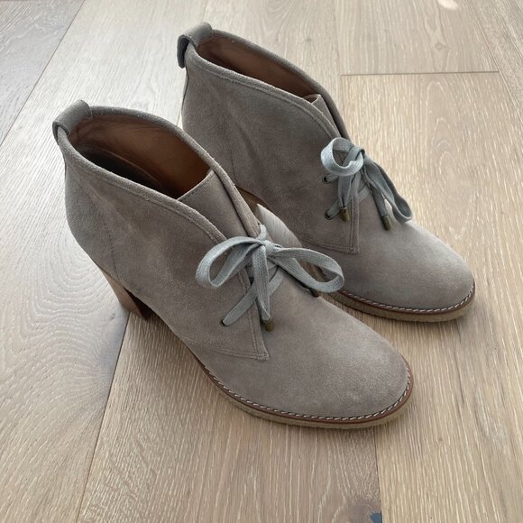 Coach Boots Women 9.5 B Ankle Booties Nikol Tan Beige Suede Heels Turnlock - Picture 2 of 13